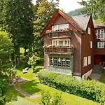 Hirschen - Village