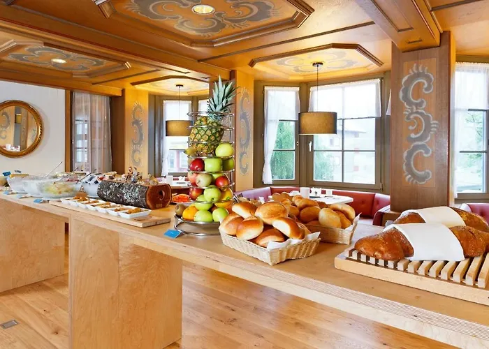 Hotel Hirschen - Village 3*