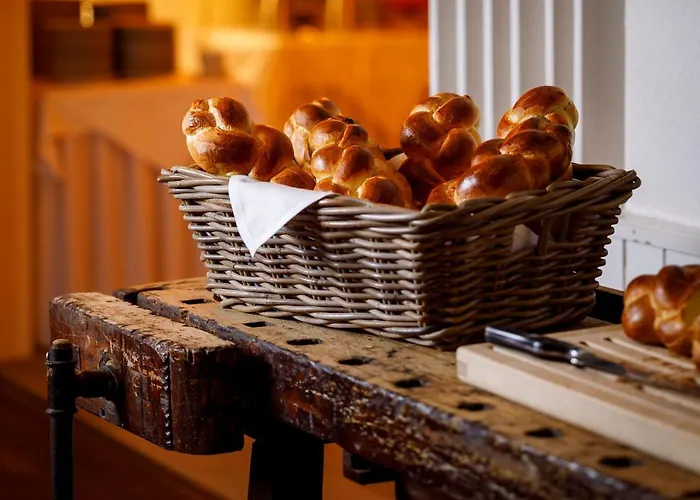 Hotel Hirschen - Village