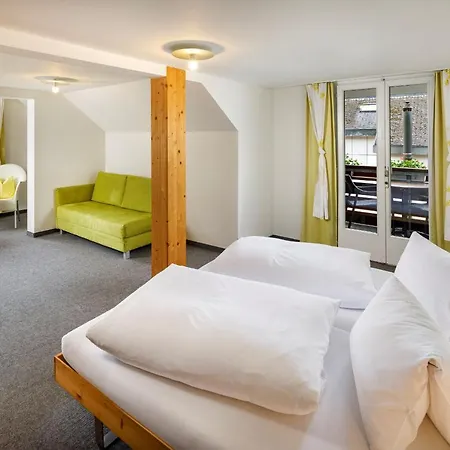 Hotel Hirschen - Village 3*