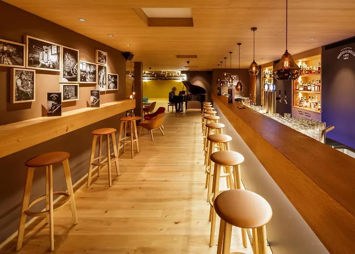 Hotel Hirschen - Village