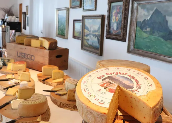 Hirschen - Village 3*