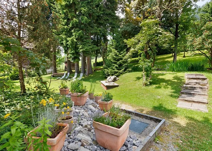 Hirschen - Village Hotel